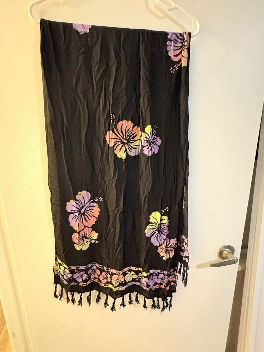 Black Floral Hibiscus Chiffon Polyester Rectangle Scarf w/ Tassels